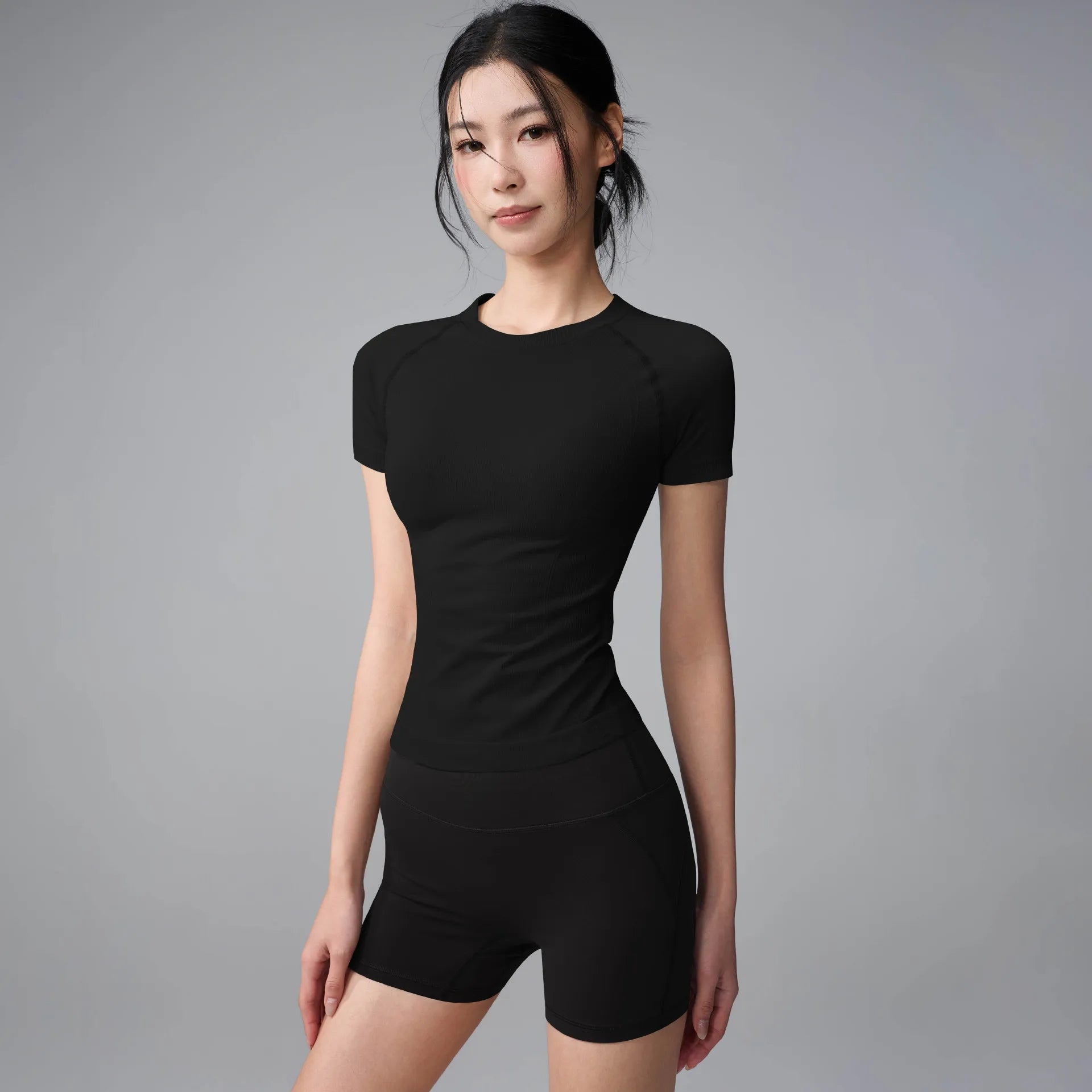 Women's Slim-Fit Short-Sleeve Pilates Top with a Slimming Effect, Stretch Running Top, and High-Waisted Butt-Lifting Shorts Yoga